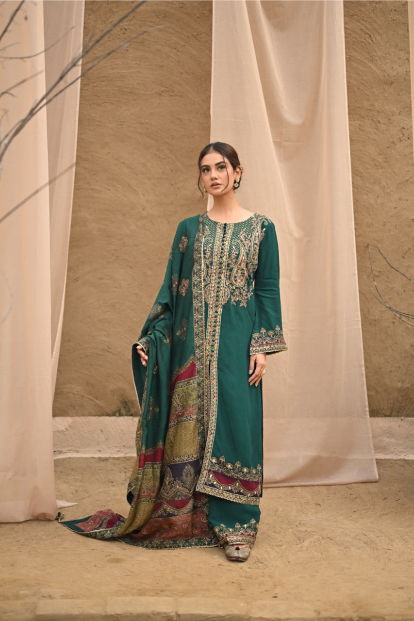 Tishi suit by WellGroomed